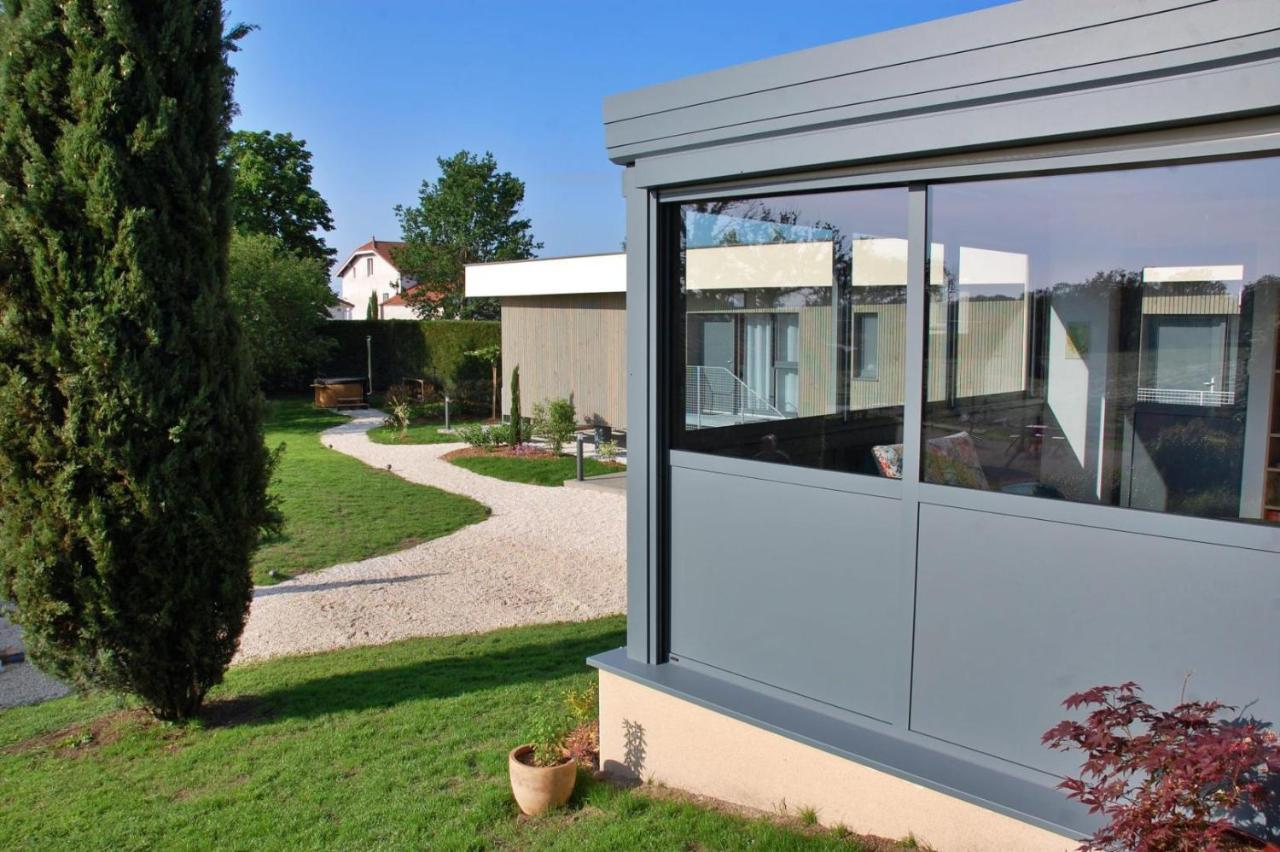 La Cle Des Chaumes Bed & Breakfast Boisset-lès-Montrond Екстериор снимка