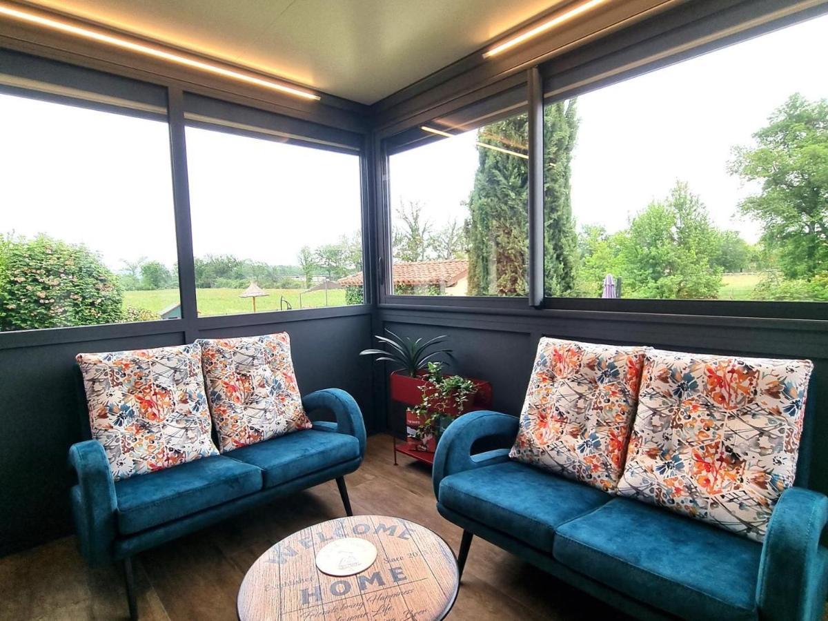 La Cle Des Chaumes Bed & Breakfast Boisset-lès-Montrond Екстериор снимка