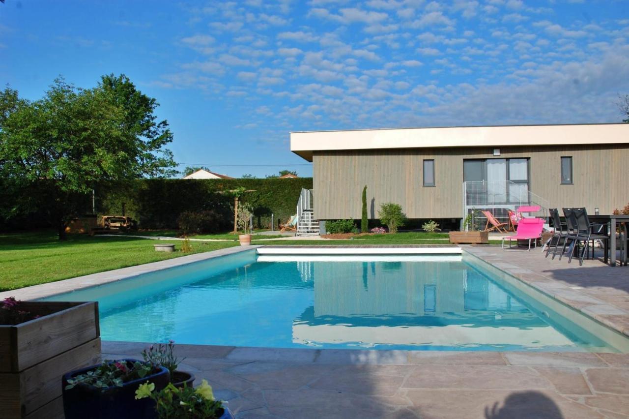 La Cle Des Chaumes Bed & Breakfast Boisset-lès-Montrond Екстериор снимка